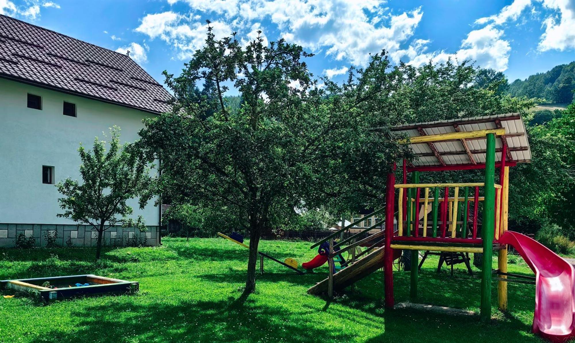 Voinescu House - Natural Living & Eating Șimon Dış mekan fotoğraf